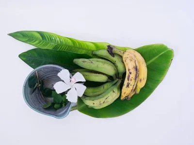 Banana & Banana Leaf